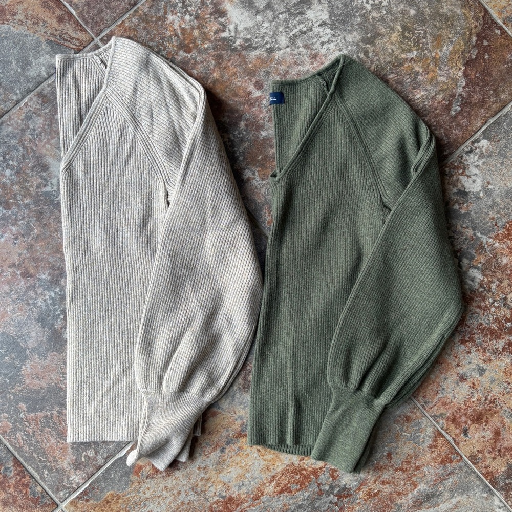 GAP Olive and Taupe Ribbed Knit Tops - 2 TOPS